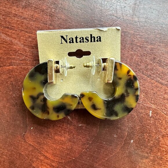 NWT Natasha Fat Tortoise Shell Colored Thick Hoops Lightweight - Picture 2 of 6